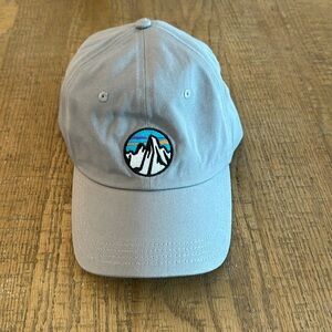 Brand new, never worn Patagonia Monte Fitz Roy Hat